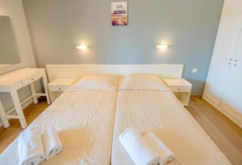 침실 1개 디럭스 아파트, Chandris Apartments