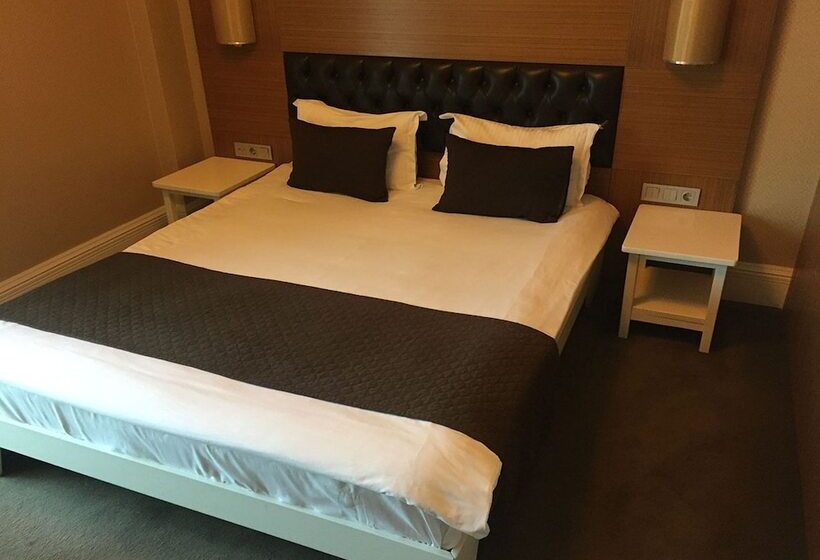 اتاق خانوادگی, City Hotel Plovdiv