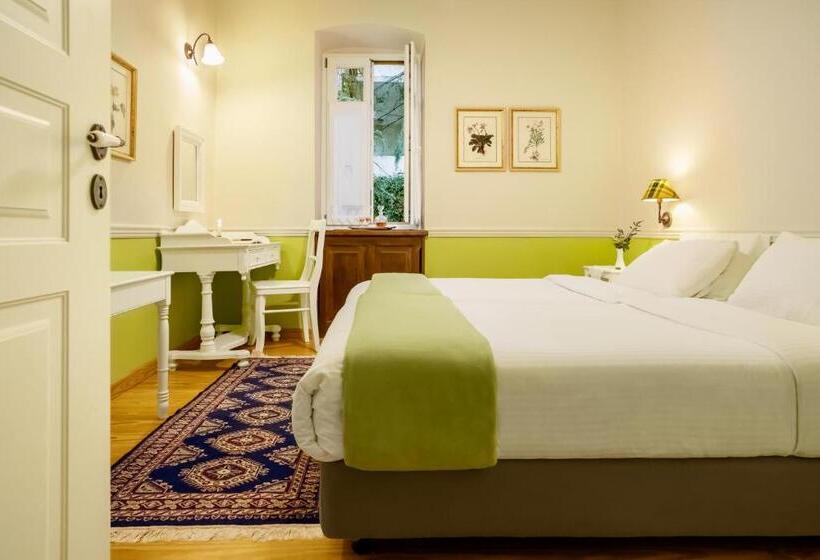 Family Suite, Archontiko Parnassus Dadi