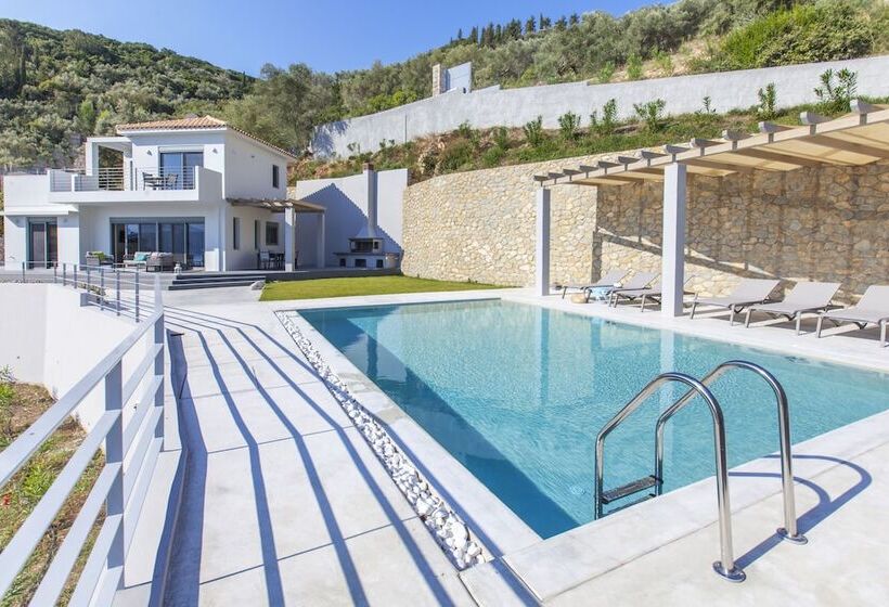 Вилла Deluxe 3 Спальни, Thealos Village
