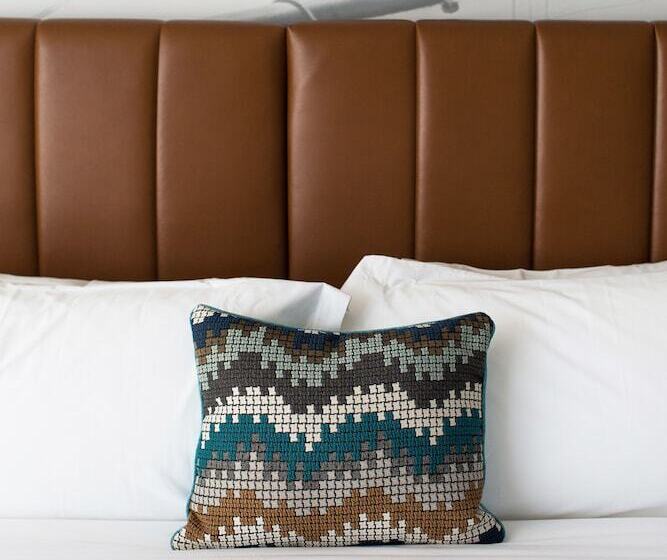 스탠다드 룸, Indigo Old Town Alexandria, An Ihg