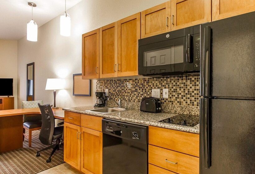 스위트, Mainstay Suites Stanley