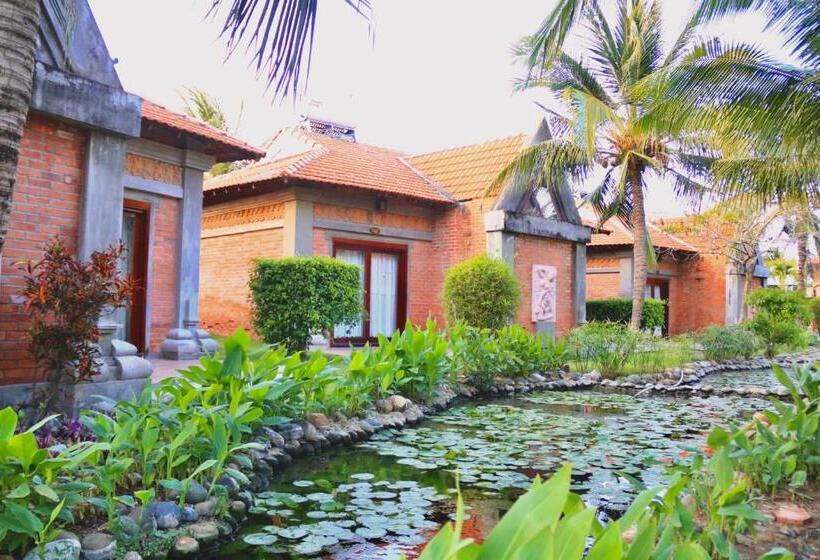 سوئیت جونیور با چشم‌انداز باغ, Ttc Resort Ninh Thuan  Unlimited Access To Water Park
