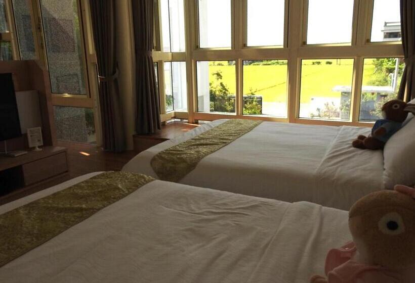 اتاق استاندارد چهار تخته, I Leisure B&b