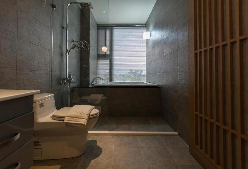 اتاق لوکس, I Leisure B&b