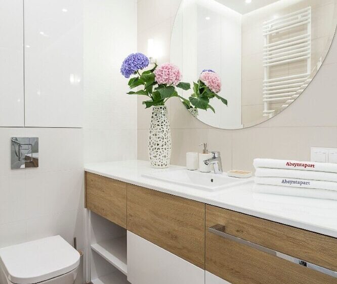 Апартаменты 1 Спальня, Absynt Apartments Old Town Deluxe