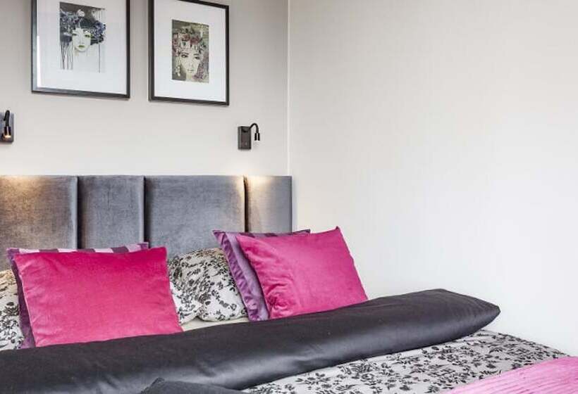 Апартаменты 1 Спальня, Absynt Apartments Old Town Deluxe