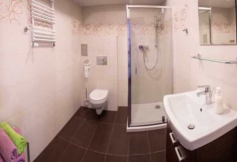 Апартаменты 2 Спальни, Absynt Apartments Old Town Deluxe