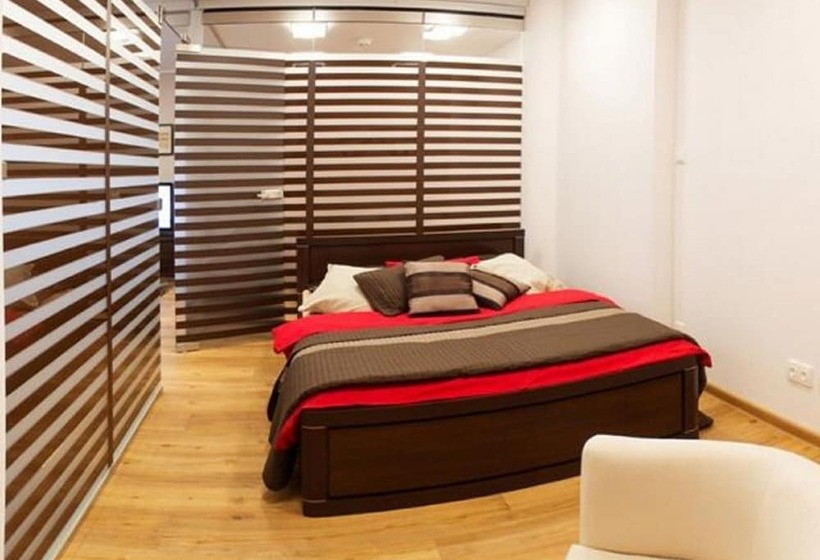 Апартаменты 2 Спальни, Absynt Apartments Old Town Deluxe