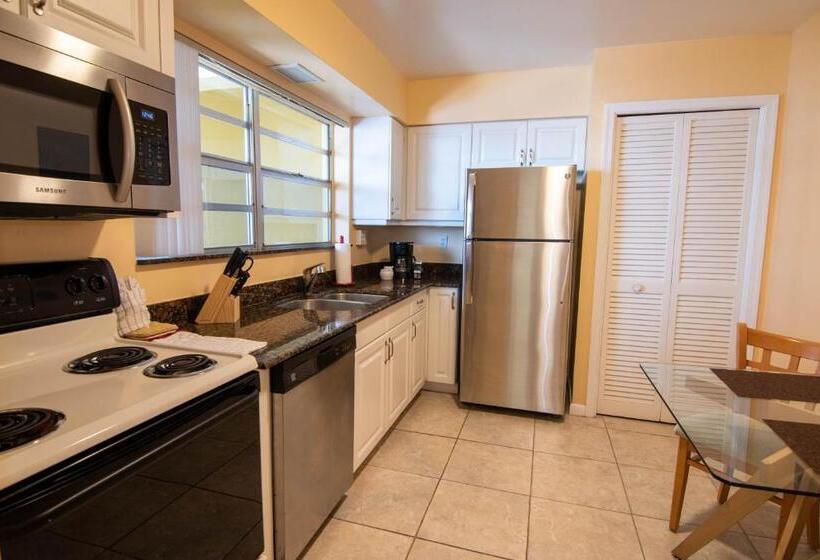 침실 1개 아파트, Palm Beach Waterfront Suites