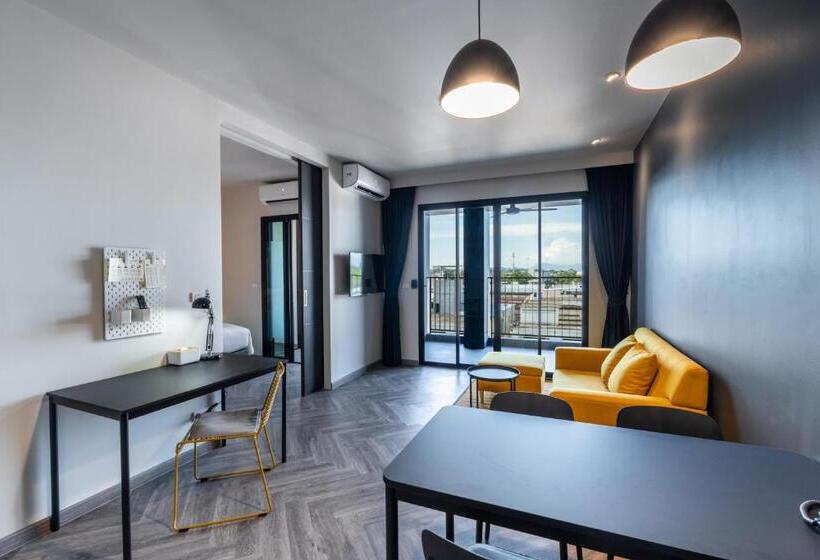 스탠다드 룸 킹사이즈 침대, Newly Opened   Blu Monkey Hub And Hotel Krabi Town