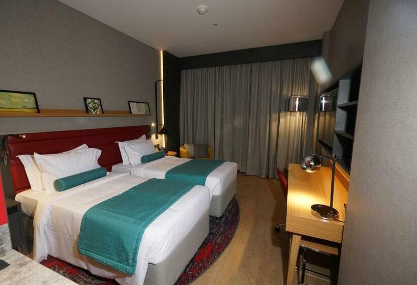스탠다드 룸, Ramada Encore Al Khobar Corniche