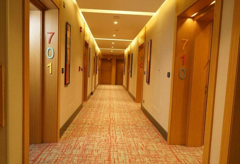 Quarto Estandar, Ramada Encore Al Khobar Corniche