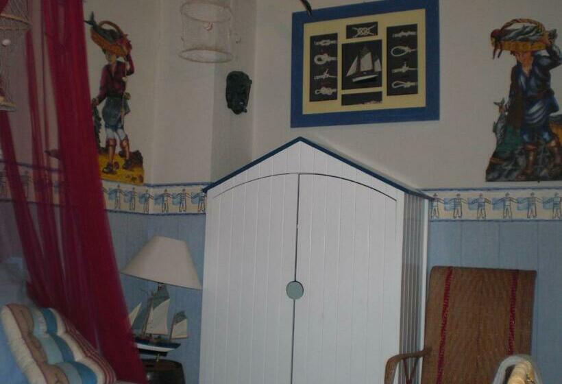 Quarto Estandar, Chambres D Hotes La Maison Bleue