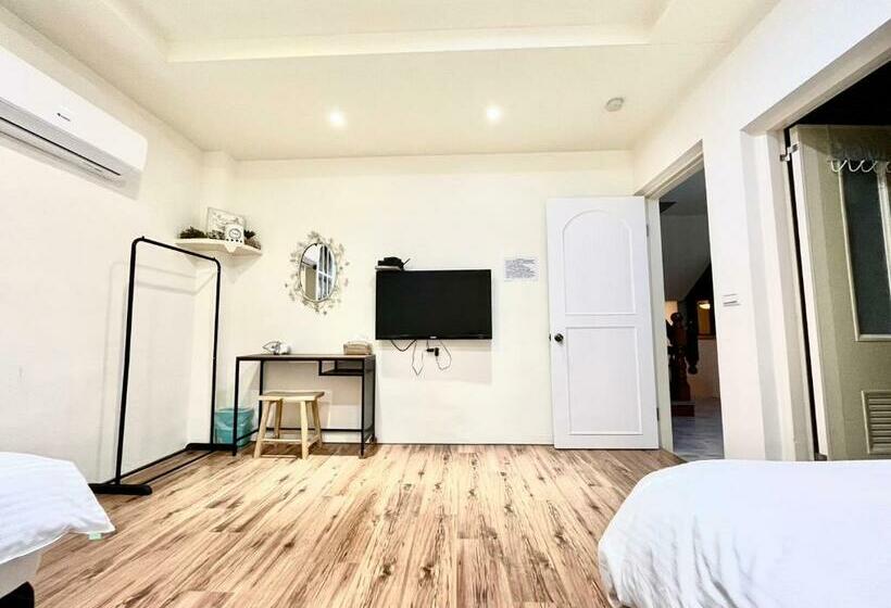 اتاق استاندارد, Honey B&b