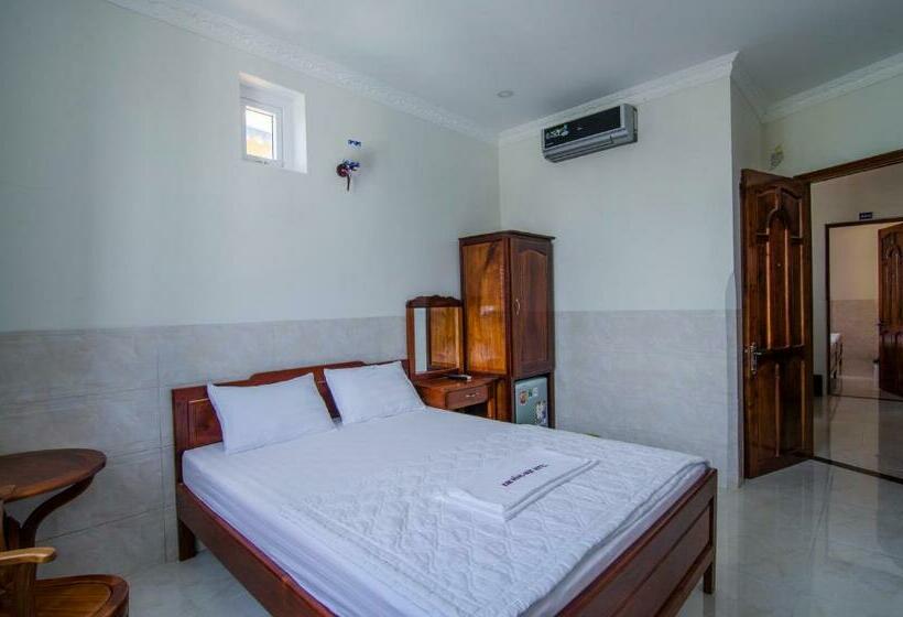 اتاق استاندارد با چشم‌انداز کوهستان, Kim Hồng Anh Guest House