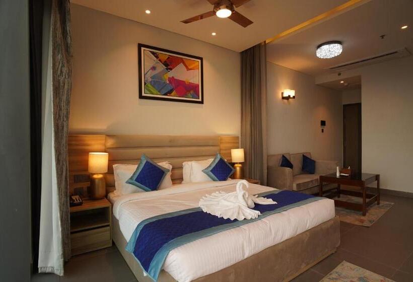 اتاق استاندارد با تخت بزرگ, Livbox At Supernova