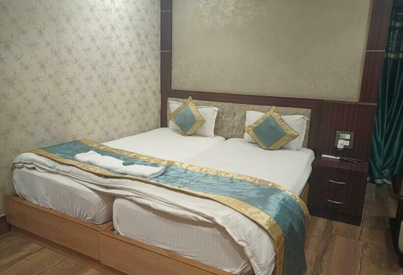 Номер Deluxe, The Brahmaputra
