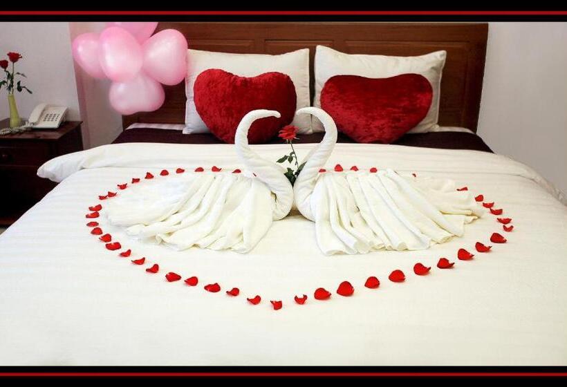 Standard Room King Size Bed, Ngoc Trai Vang