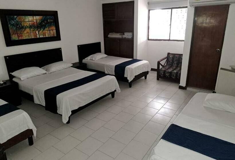 Полулюкс, Exito Barranquilla