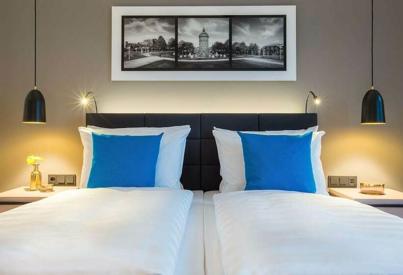 Номер Стандарт, Radisson Blu Hotel, Mannheim