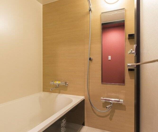 Номер Deluxe, Wing International Select Hakata Ekimae
