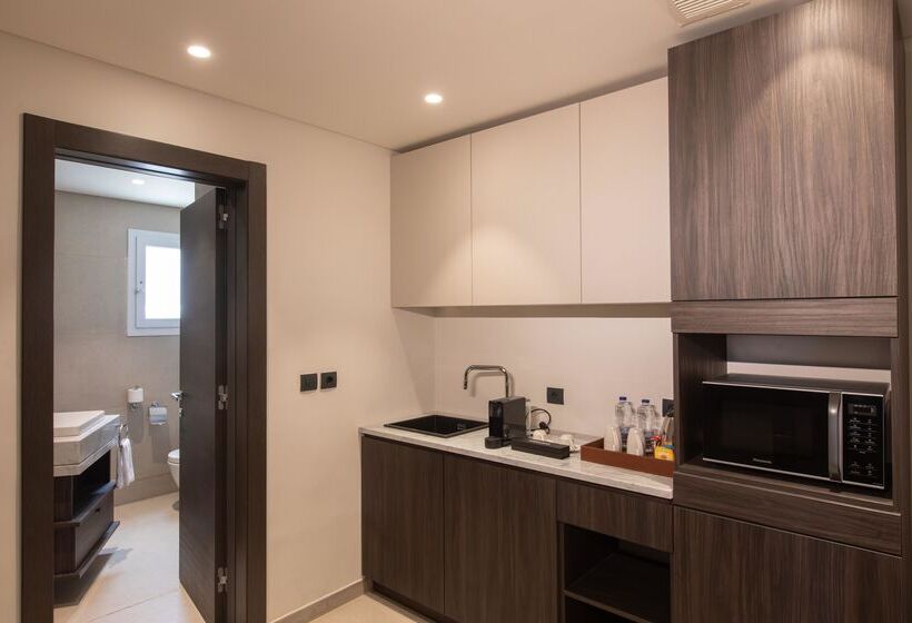 سوییت, PickalBatros Luxury Suites