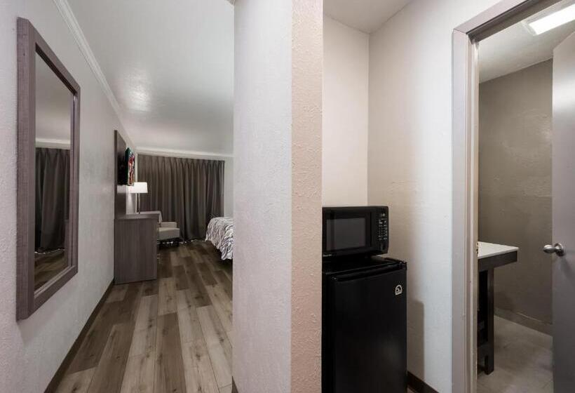 Номер Deluxe Кровать Кинг, Red Roof Inn Madisonville