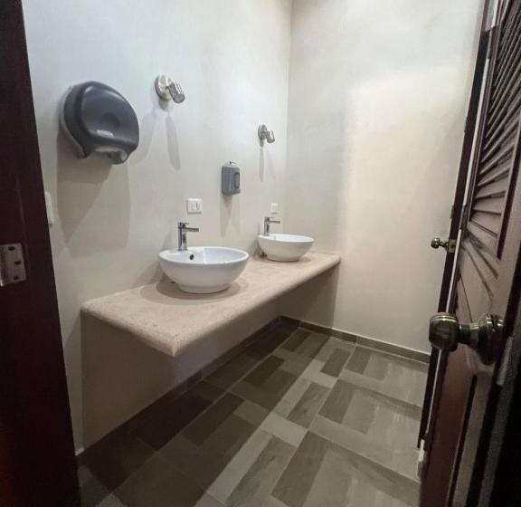スタンダードルーム, Y Hostal Nojoch Che