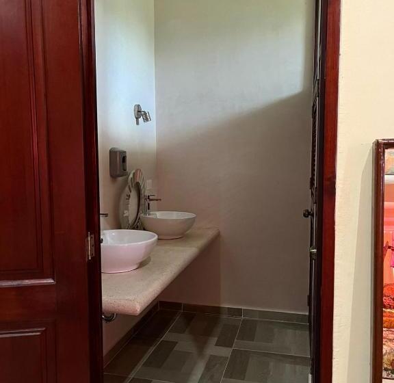 スタンダードルーム, Y Hostal Nojoch Che