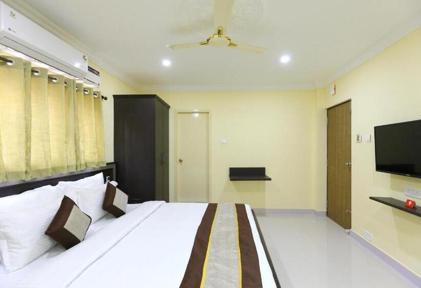Номер Superior Кровать Кинг, Salbala Stay   Near Airport