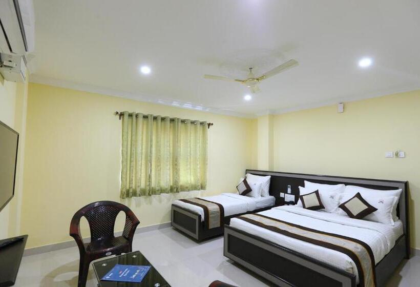 Семейный Номер Superior, Salbala Stay   Near Airport