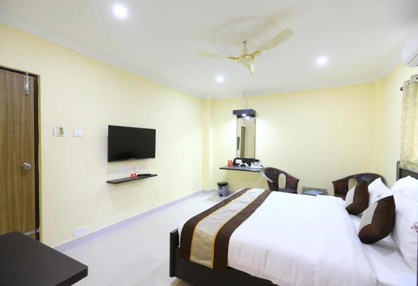 Трехместный Номер Superior, Salbala Stay   Near Airport