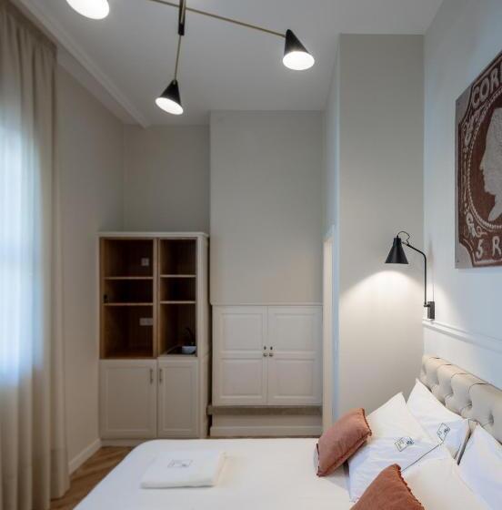 Номер Deluxe, Casa Dos Correios