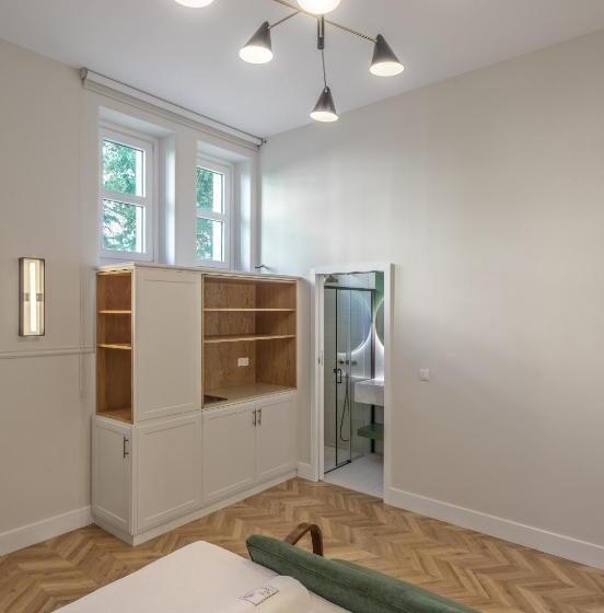 Номер Deluxe, Casa Dos Correios