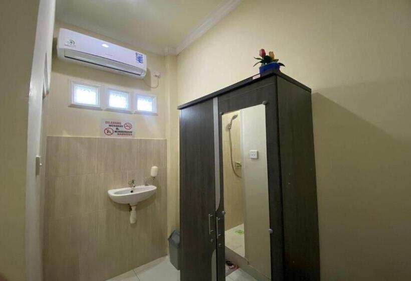 Номер Deluxe, Capital O 93124 Lombok Northis Homestay