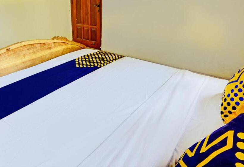 Номер Economy, Spot On 93144 Homestay H. Syarif Syariah   Bandar Gresik 2