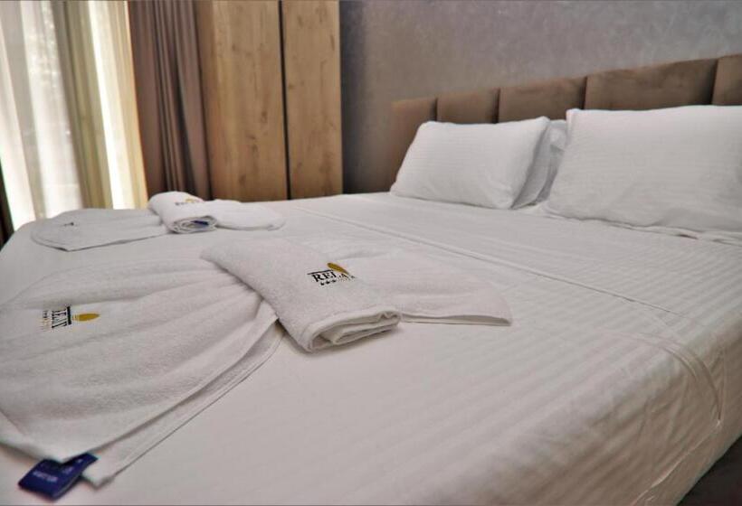 패밀리 스위트, Relax Inn Hotel Durres