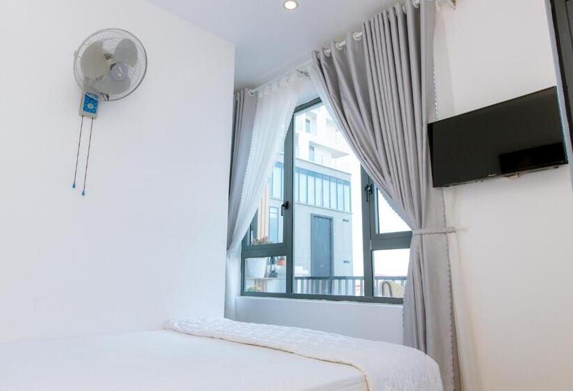 اتاق لوکس با بالکن, Thành Tính Hotel   Khách Sạn Phú Yên