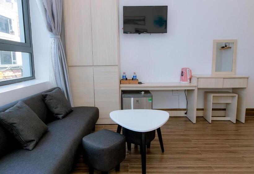اتاق استاندارد چهار تخته, Thành Tính Hotel   Khách Sạn Phú Yên