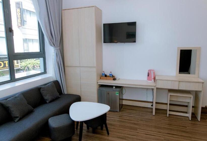 اتاق لوکس با بالکن, Thành Tính Hotel   Khách Sạn Phú Yên