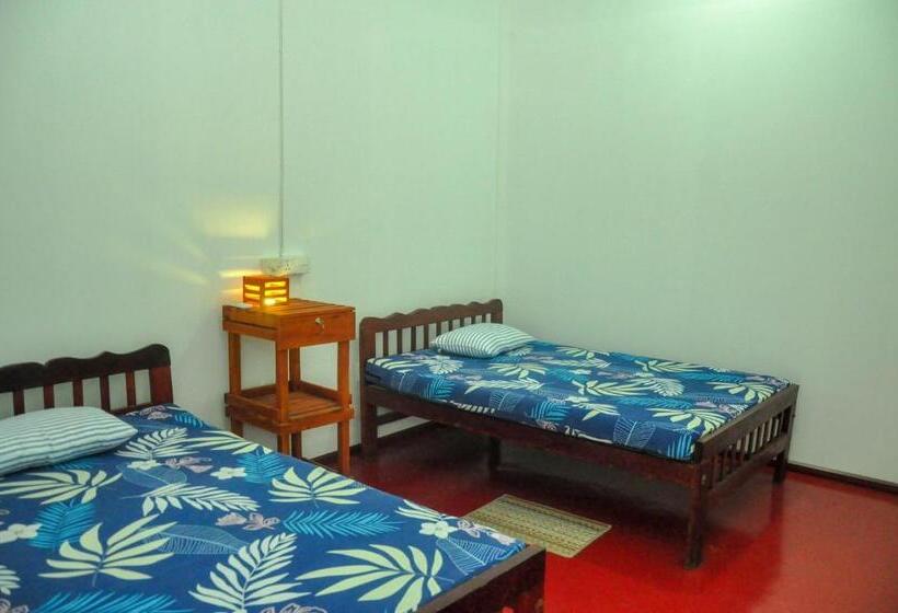 اتاق استاندارد, Airport Tourist Resort
