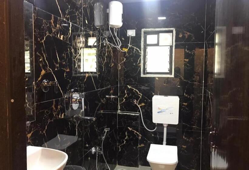 Стандартный Номер Кровать Кинг, Navnath Inn   Taloja Midc