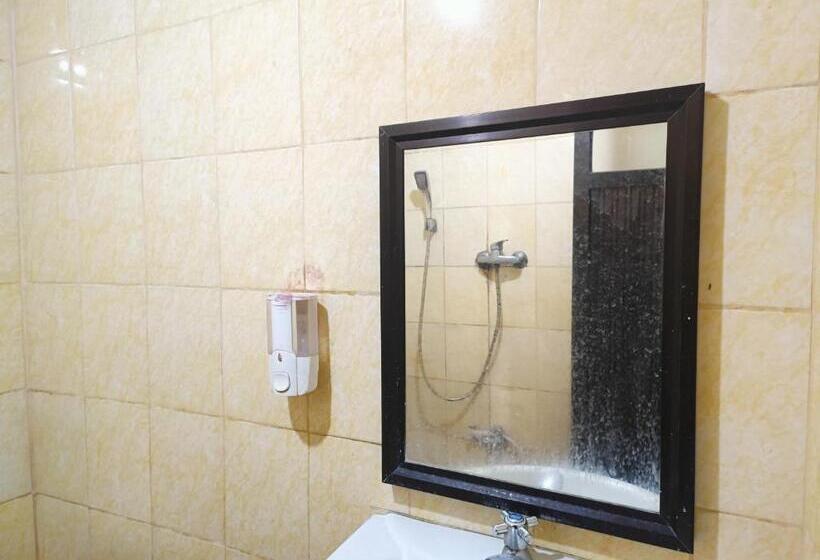 스탠다드 룸, Reddoorz Syariah Near Rumah Sakit Umum Wisata Uit