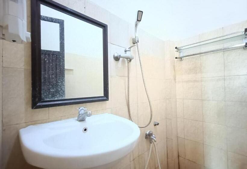 스탠다드 룸, Reddoorz Syariah Near Rumah Sakit Umum Wisata Uit