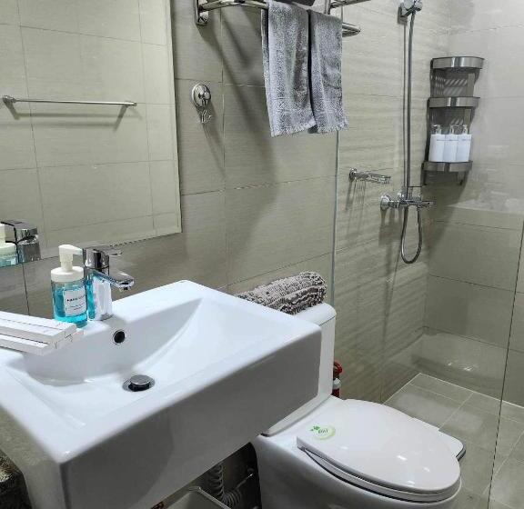 Апартаменты Superior 1 Спальня, Eastwood Global Plaza Luxury Residence