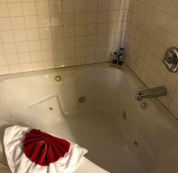 スイート, All Seasons Inn