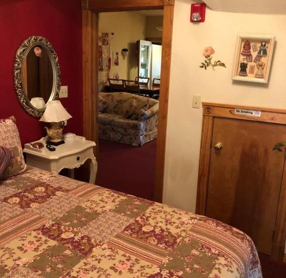 Family Suite, All Seasons Inn