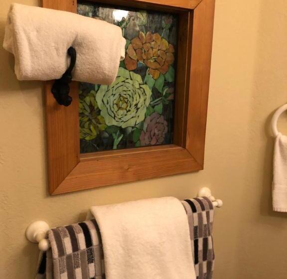 Номер Стандарт, All Seasons Inn