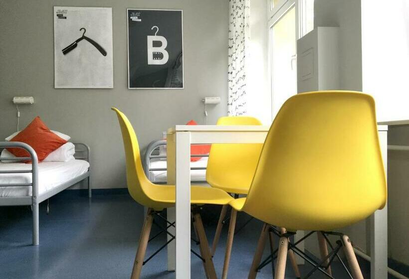Кровать в Общей Комнате, Cloud Hostel